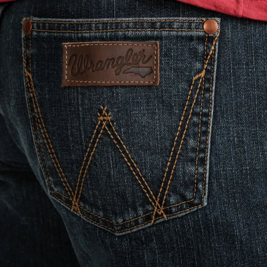 88MWRNA - Wrangler Men's Rooted North Carolina Jean