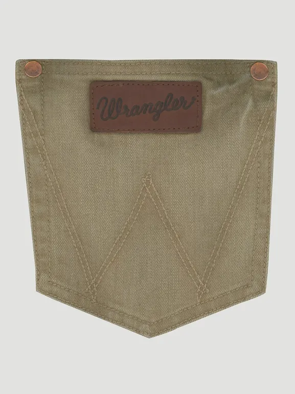 88MWZTN - Wrangler Men's Retro® Premium Slim Fit Straight Leg Jean - Tan