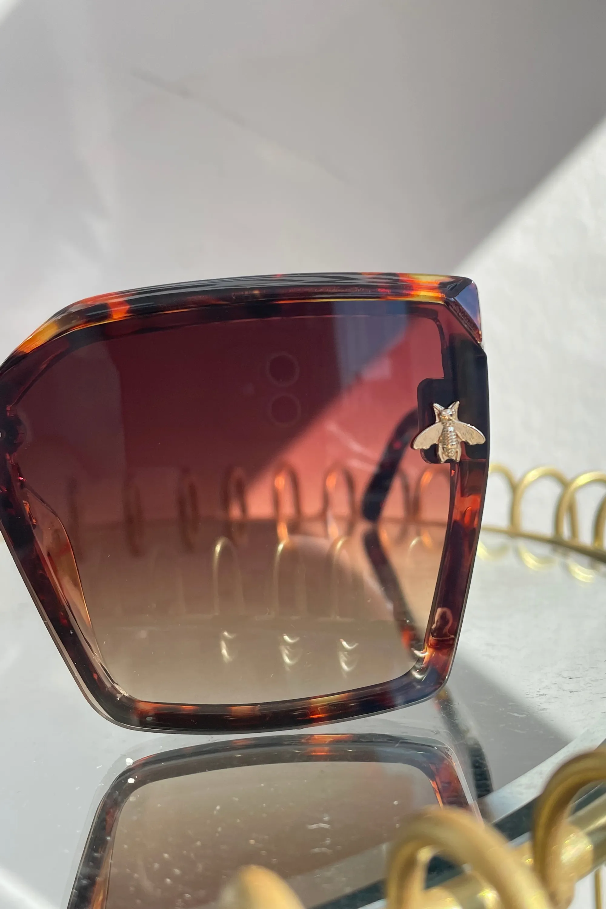 Bee Sunglasses Square Frame
