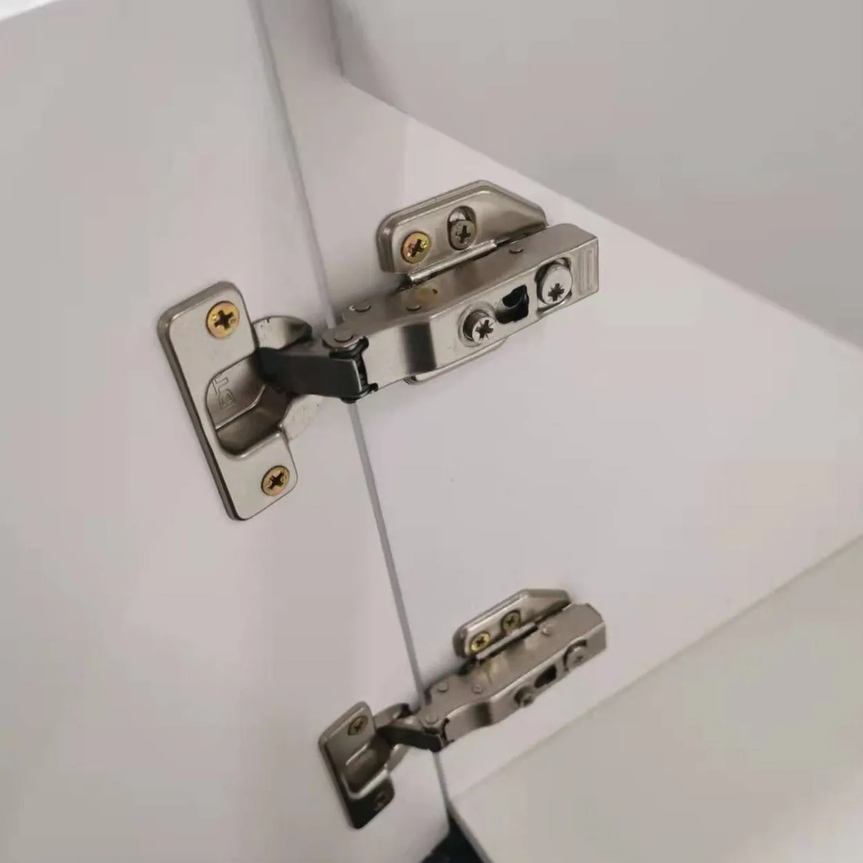 CLOVER 900mm Wall Hung Bathroom Vanity