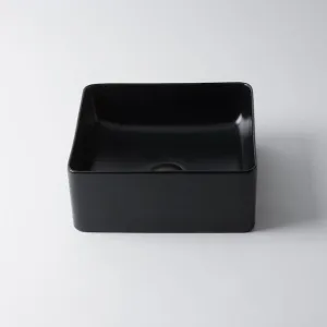 Eight Quarters Amaroo Square Matte Black