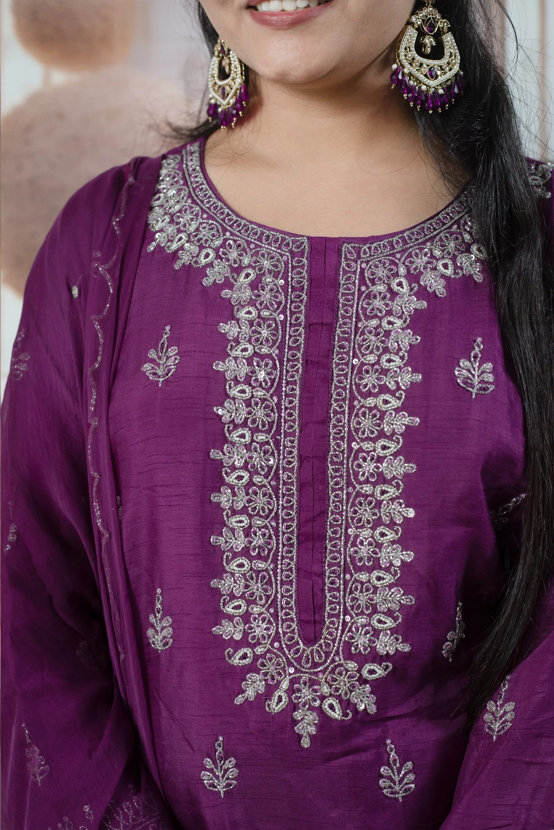 Elegant Purple Color Ladies Suits