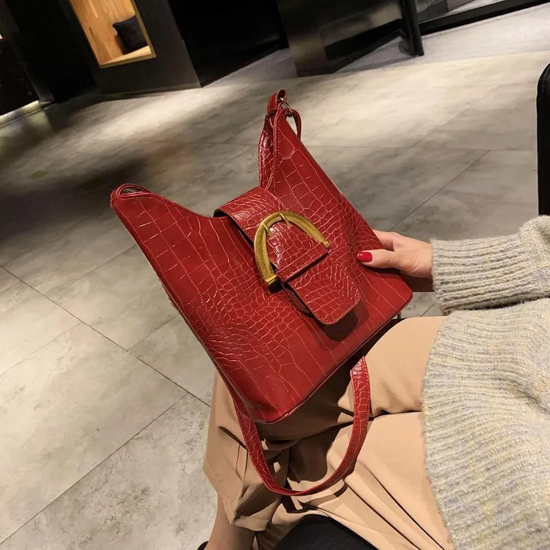 Golden Buckle Faux Leather Vintage Shoulder Bag