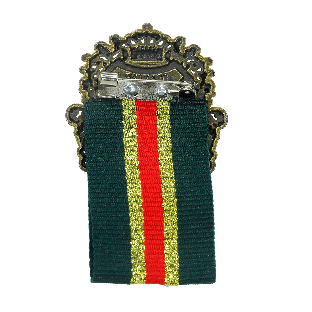 Kavove The Posh Pride Golden Colour Brooch