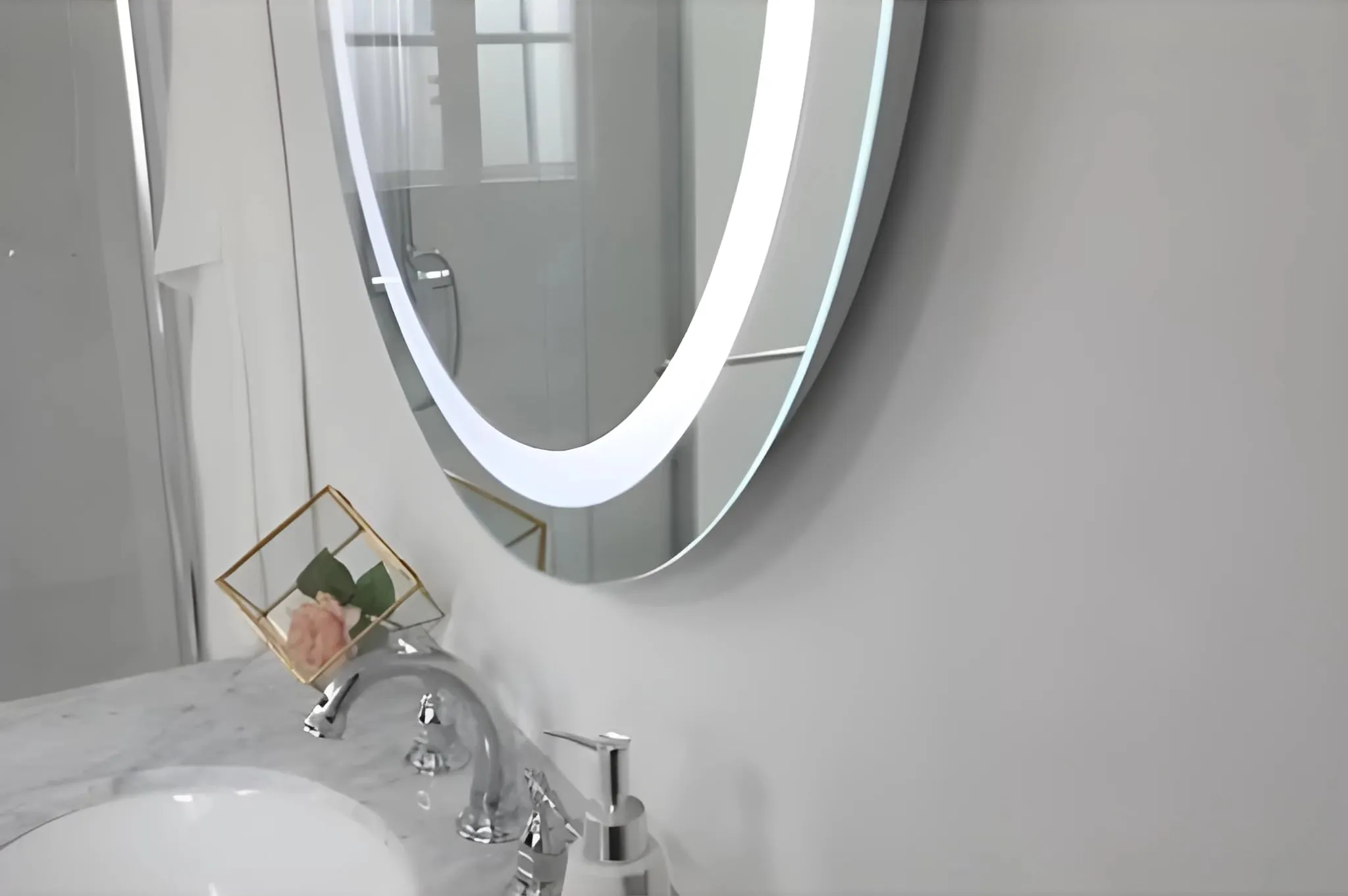 MIRROR ART Led Mirror Round Designed Modern Glass for Bathroom, Bedroom, Home and Office Touch Sensor Led Mirror with 3 Light Warm,White and NaturalWhite(Size 24x24) Framed, Wall Mount