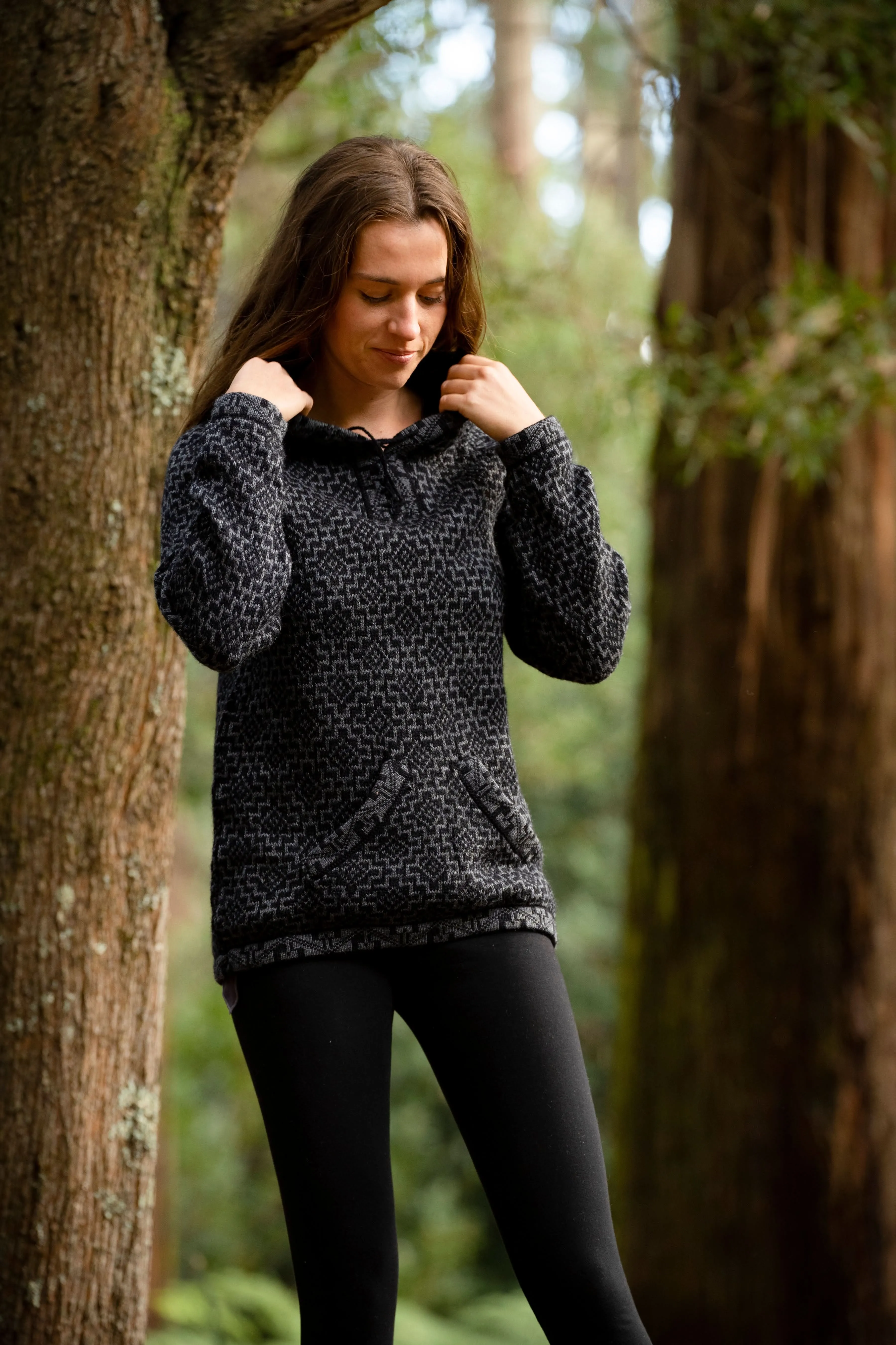 Mountain Alpaca Sweater - Black