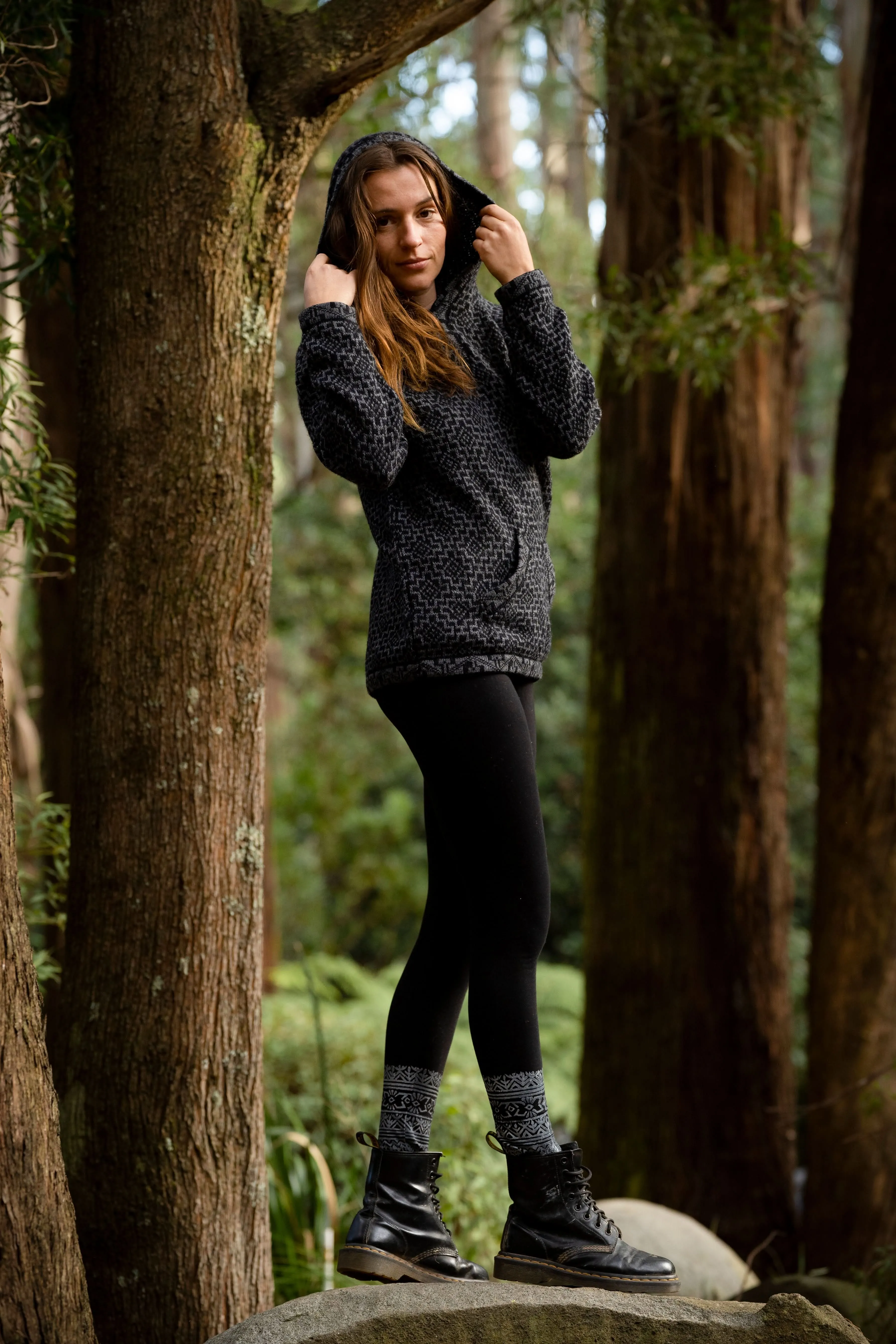 Mountain Alpaca Sweater - Black