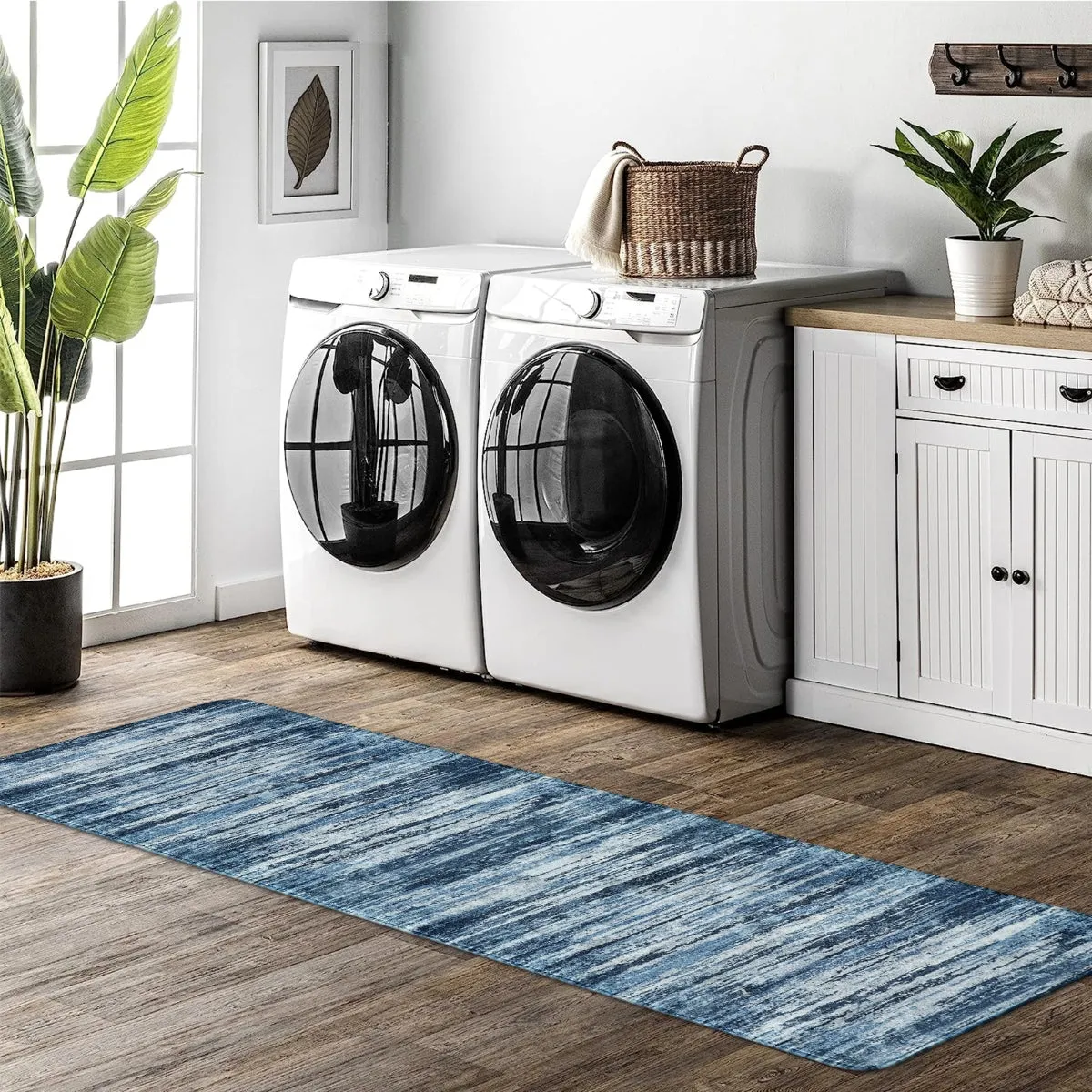 Nadia Modern Ombre Abstract Blue Area Rug