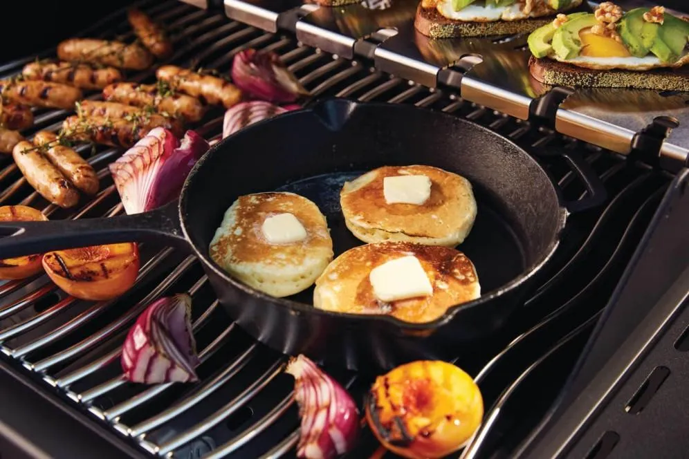 Napoleon Bbq RSE425RSIBPK1PHM Phantom Rogue SE 425 RSIB with Infrared Side and Rear Burners , Propane, Satin Black
