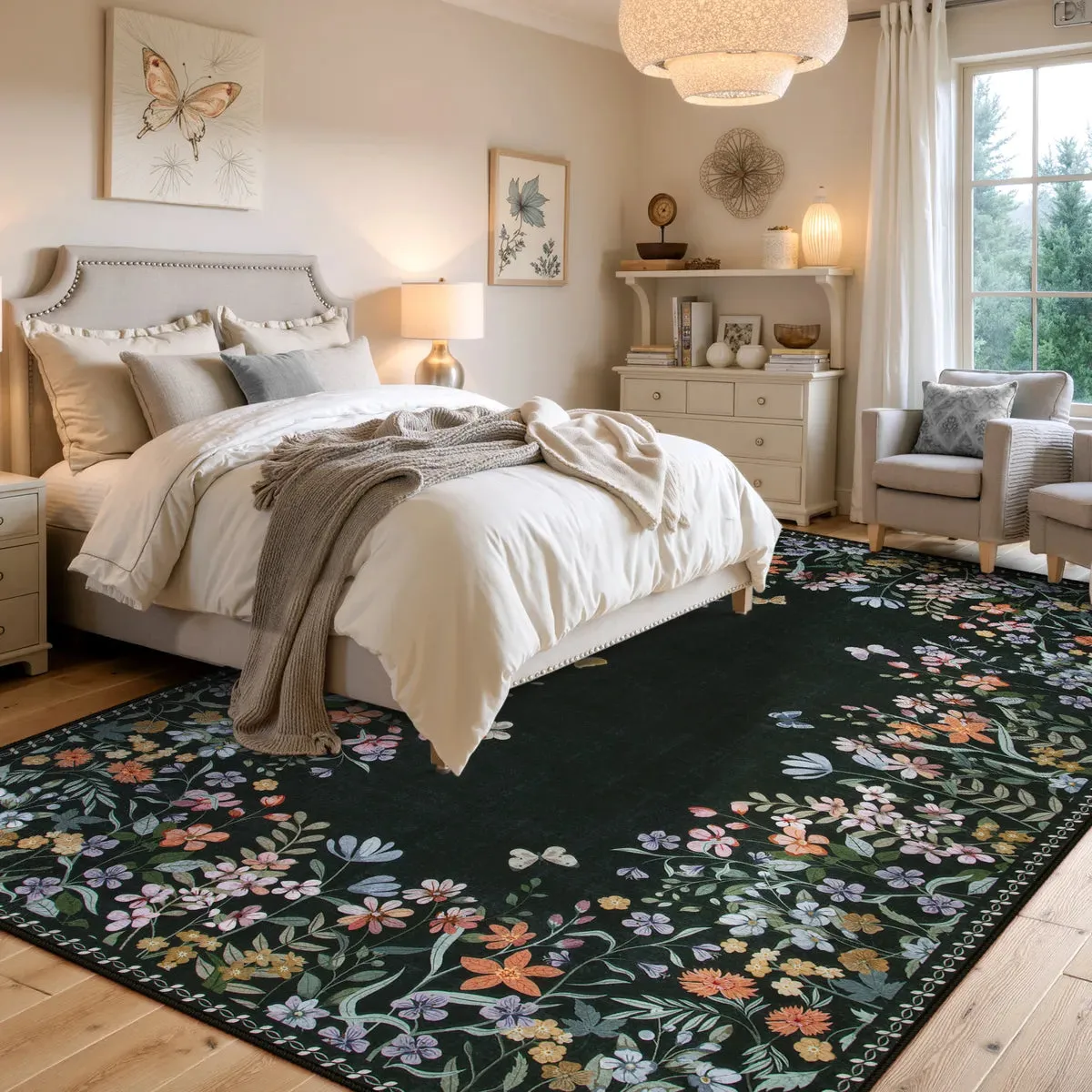 Solene Modern Blooming Floral Garden Black Area Rug